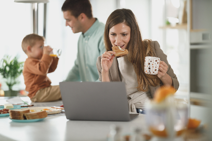 大屁股后视频在线观看